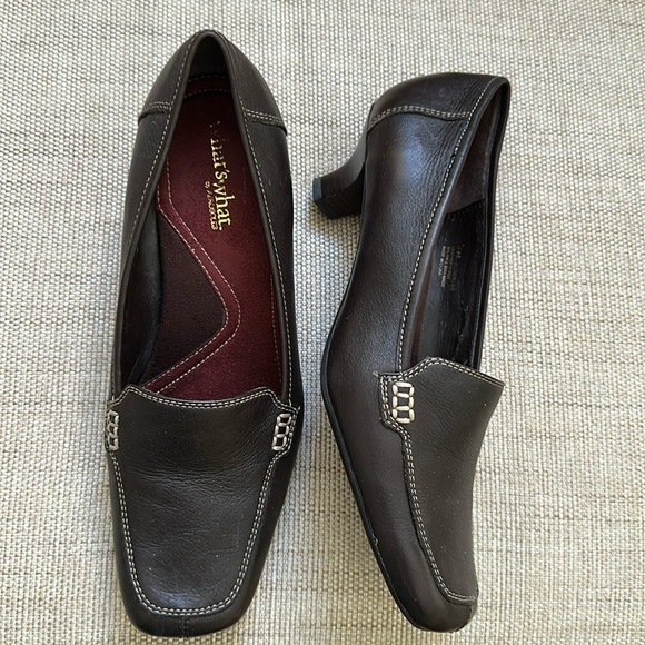 What’s What by Aerosoles Brown Kitten Heel Pump Square Toe Stiching Detail Flaws - Picture 3 of 10